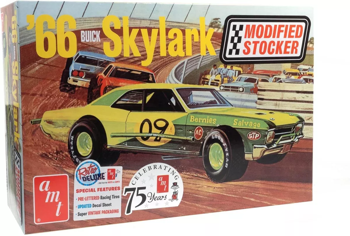 '66 Buick Skylark Modified Stocker (1/25 Scale) Plastic Vehicle Model Kit AMT1398