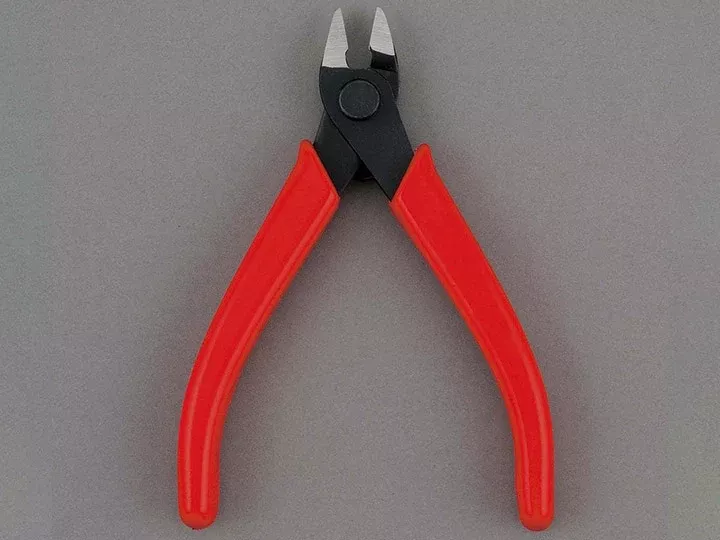 Bandai Spirits Entry Nipper Red Plastic Cutting Nipper For Plastic Model